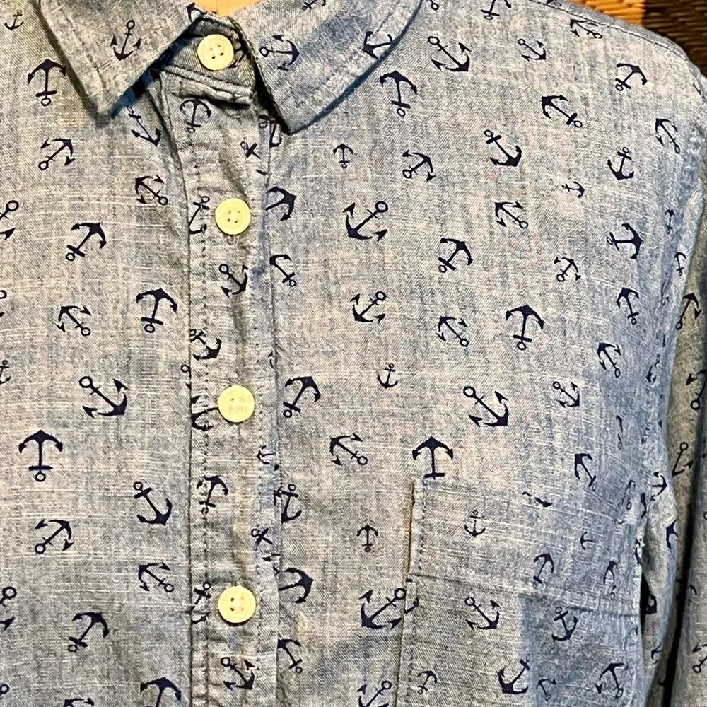 JCrew‎ nautical boat anchor half button shirt 100% chambray cotton coastal ocean